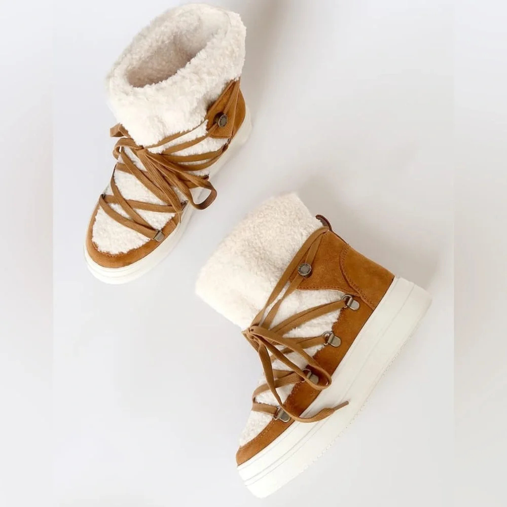J/Slides Newbie Tan Suede Leather Faux Fur Platform Boot; Women’s 7.5; snowbunny